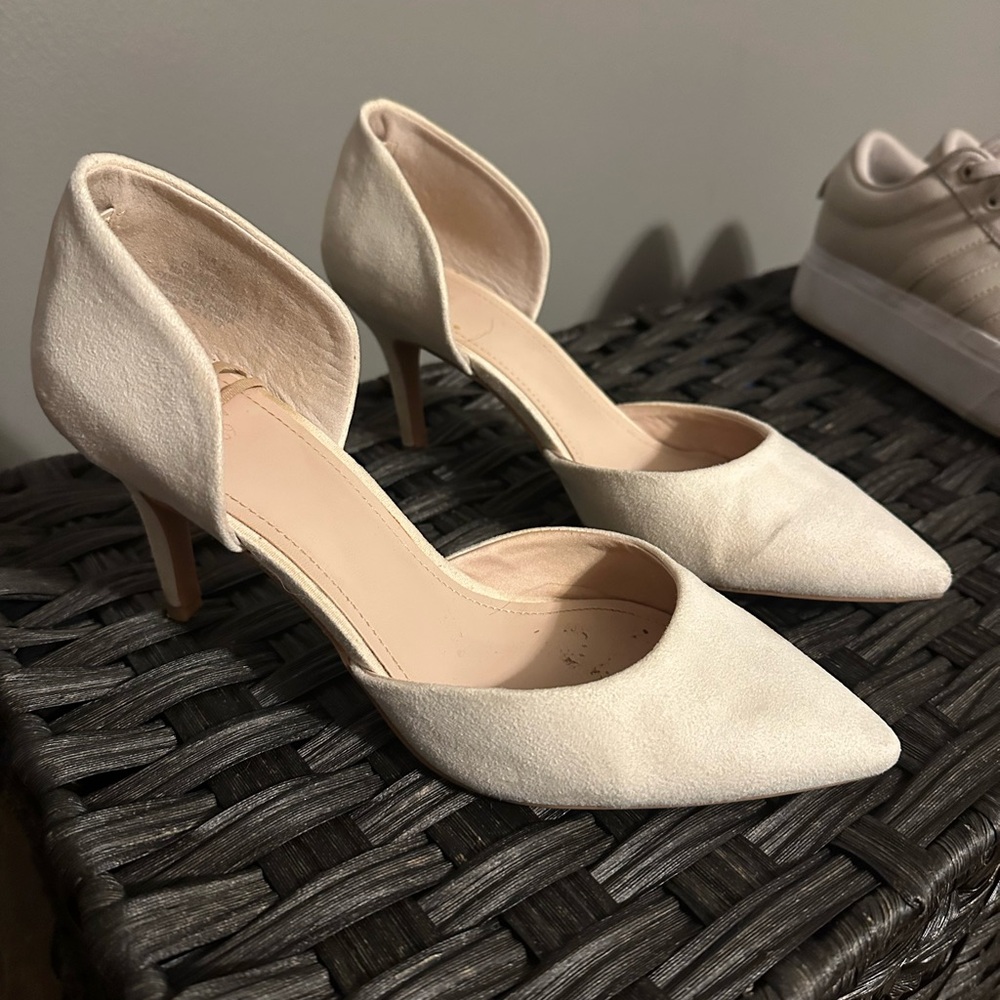 Elegant Cream Women's Heels
